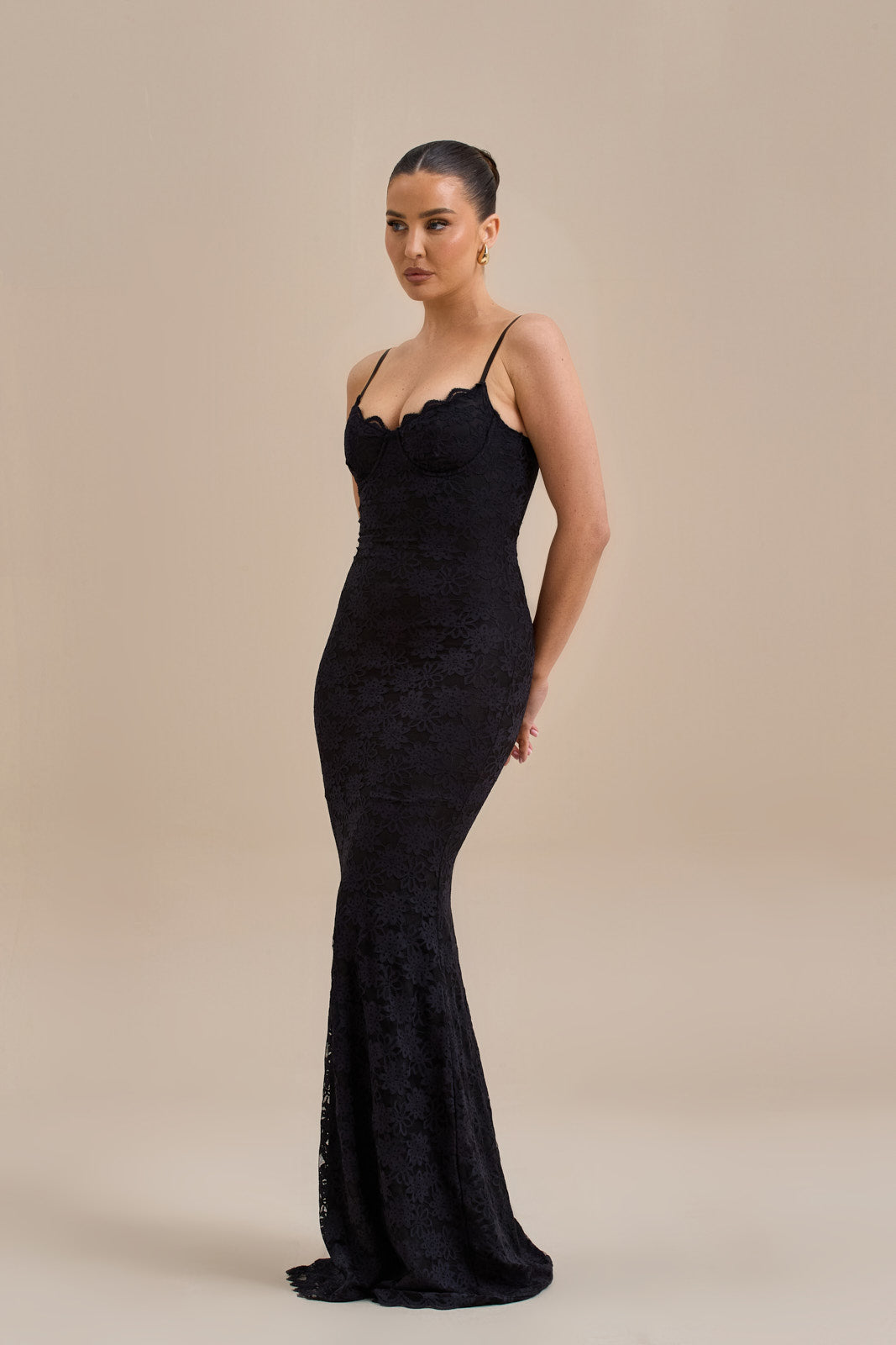 LEAH LACE MAXI DRESS | BLACK