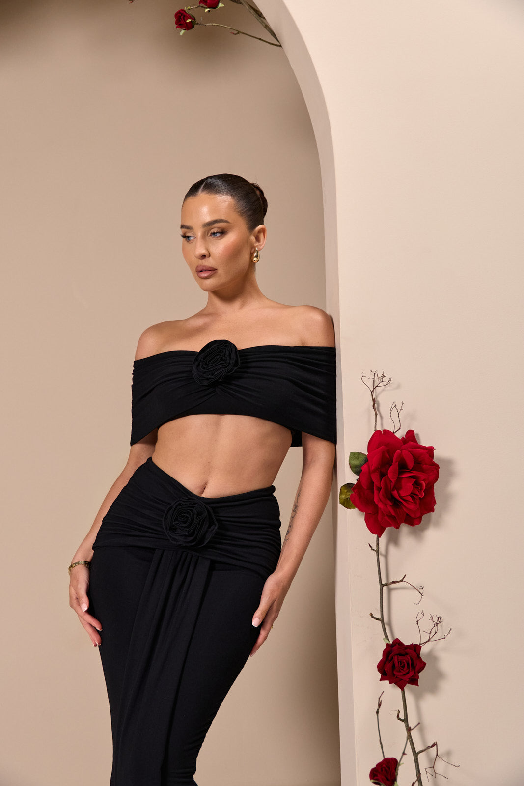 BELLE BARDOT CROP TOP | BLACK